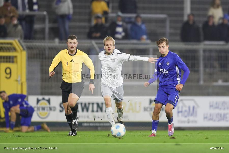 Stadion am Schönbusch, Aschaffenburg, 05.11.2024, sport, action, Fussball, BFV, 13. Spieltag, Regionalliga Bayern, FCE, SVA, FC Eintracht Bamberg, SV Viktoria Aschaffenburg - Bild-ID: 2452146