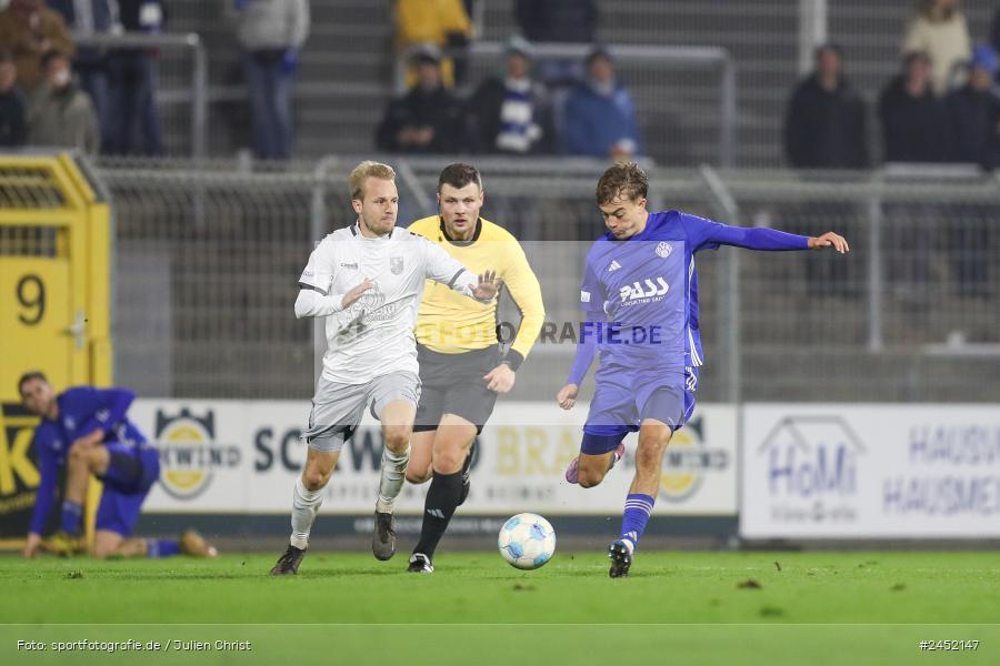 Stadion am Schönbusch, Aschaffenburg, 05.11.2024, sport, action, Fussball, BFV, 13. Spieltag, Regionalliga Bayern, FCE, SVA, FC Eintracht Bamberg, SV Viktoria Aschaffenburg - Bild-ID: 2452147