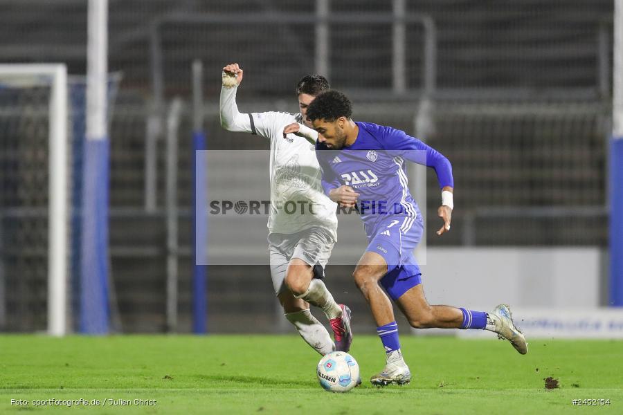 Stadion am Schönbusch, Aschaffenburg, 05.11.2024, sport, action, Fussball, BFV, 13. Spieltag, Regionalliga Bayern, FCE, SVA, FC Eintracht Bamberg, SV Viktoria Aschaffenburg - Bild-ID: 2452154