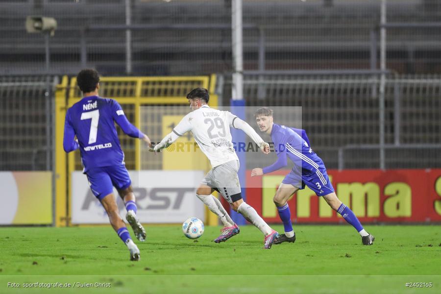 Stadion am Schönbusch, Aschaffenburg, 05.11.2024, sport, action, Fussball, BFV, 13. Spieltag, Regionalliga Bayern, FCE, SVA, FC Eintracht Bamberg, SV Viktoria Aschaffenburg - Bild-ID: 2452163