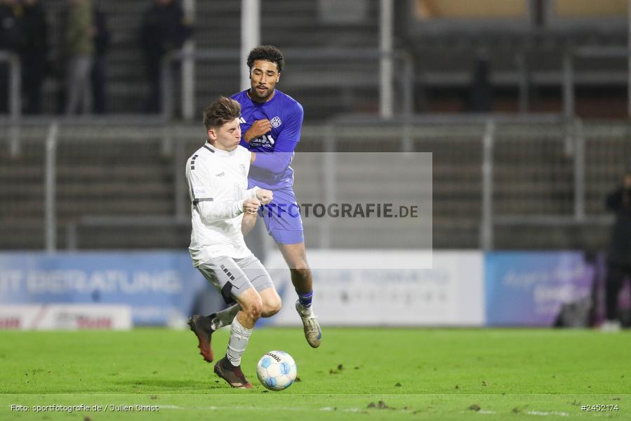 Stadion am Schönbusch, Aschaffenburg, 05.11.2024, sport, action, Fussball, BFV, 13. Spieltag, Regionalliga Bayern, FCE, SVA, FC Eintracht Bamberg, SV Viktoria Aschaffenburg - Bild-ID: 2452174