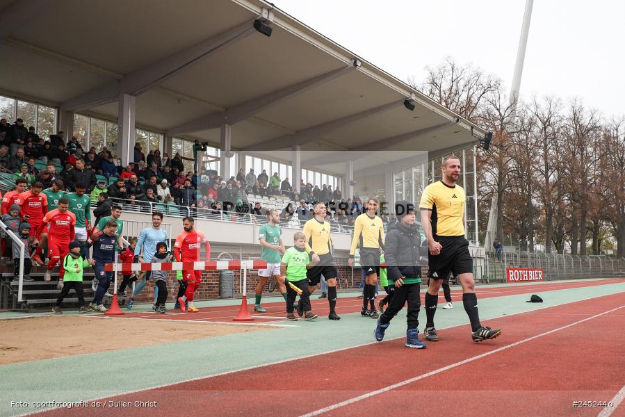 Willy-Sachs-Stadion, Schweinfurt, 09.11.2024, sport, action, Fussball, BFV, 19. Spieltag, Regionalliga Bayern, HAN, FCS, SpVgg Hankofen-Hailing, 1. FC Schweinfurt 1905 - Bild-ID: 2452446