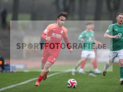 Bild-ID: 2452727