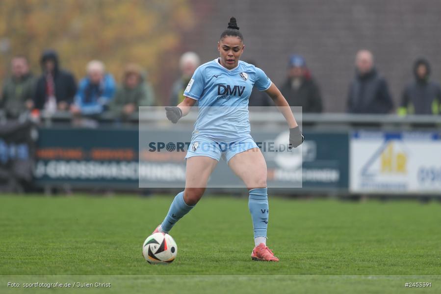 Sportanlage Sachsen Erlbachweg 9, Sachsen b. Ansbach, 10.11.2024, sport, action, Fussball, BFV, 10. Spieltag, 2. Frauen-Bundesliga, VFL, SV67, VfL Bochum 1848, SV 67 Weinberg - Bild-ID: 2453391