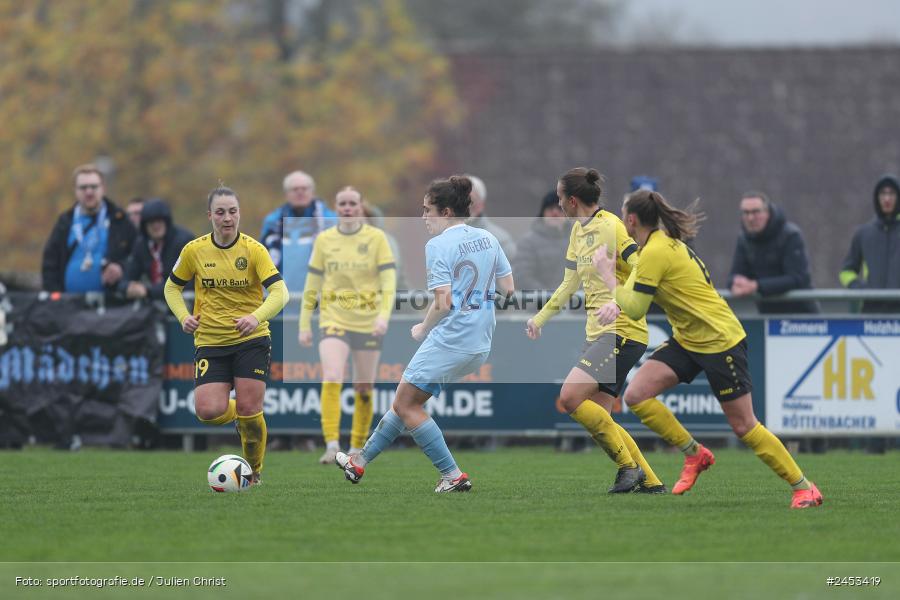 Sportanlage Sachsen Erlbachweg 9, Sachsen b. Ansbach, 10.11.2024, sport, action, Fussball, BFV, 10. Spieltag, 2. Frauen-Bundesliga, VFL, SV67, VfL Bochum 1848, SV 67 Weinberg - Bild-ID: 2453419