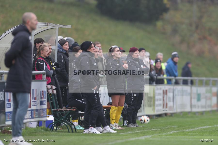 Sportanlage Sachsen Erlbachweg 9, Sachsen b. Ansbach, 10.11.2024, sport, action, Fussball, BFV, 10. Spieltag, 2. Frauen-Bundesliga, VFL, SV67, VfL Bochum 1848, SV 67 Weinberg - Bild-ID: 2453467