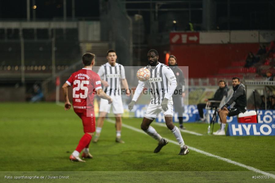 AKON Arena, Würzburg, 15.11.2024, sport, action, Fussball, BFV, 20. Spieltag, Regionalliga Bayern, SVW, FWK, SV Wacker Burghausen, FC Würzburger Kickers - Bild-ID: 2453703