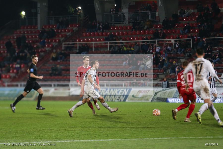 AKON Arena, Würzburg, 15.11.2024, sport, action, Fussball, BFV, 20. Spieltag, Regionalliga Bayern, SVW, FWK, SV Wacker Burghausen, FC Würzburger Kickers - Bild-ID: 2453719