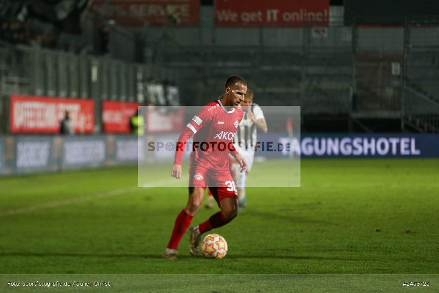 AKON Arena, Würzburg, 15.11.2024, sport, action, Fussball, BFV, 20. Spieltag, Regionalliga Bayern, SVW, FWK, SV Wacker Burghausen, FC Würzburger Kickers - Bild-ID: 2453725