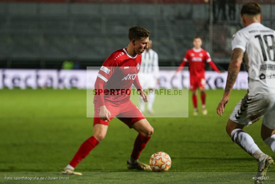 AKON Arena, Würzburg, 15.11.2024, sport, action, Fussball, BFV, 20. Spieltag, Regionalliga Bayern, SVW, FWK, SV Wacker Burghausen, FC Würzburger Kickers - Bild-ID: 2453737