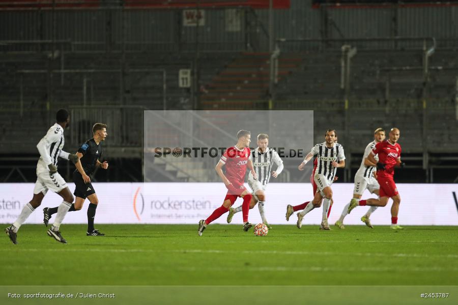AKON Arena, Würzburg, 15.11.2024, sport, action, Fussball, BFV, 20. Spieltag, Regionalliga Bayern, SVW, FWK, SV Wacker Burghausen, FC Würzburger Kickers - Bild-ID: 2453787