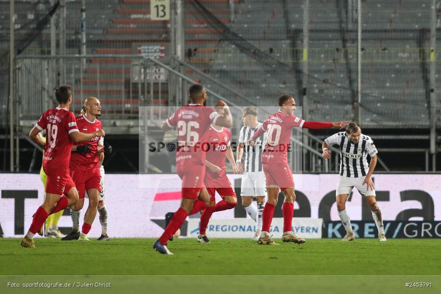 AKON Arena, Würzburg, 15.11.2024, sport, action, Fussball, BFV, 20. Spieltag, Regionalliga Bayern, SVW, FWK, SV Wacker Burghausen, FC Würzburger Kickers - Bild-ID: 2453791