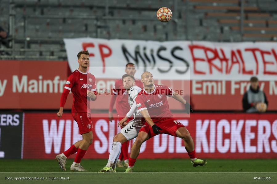 AKON Arena, Würzburg, 15.11.2024, sport, action, Fussball, BFV, 20. Spieltag, Regionalliga Bayern, SVW, FWK, SV Wacker Burghausen, FC Würzburger Kickers - Bild-ID: 2453825