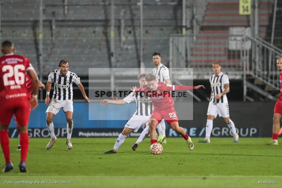 AKON Arena, Würzburg, 15.11.2024, sport, action, Fussball, BFV, 20. Spieltag, Regionalliga Bayern, SVW, FWK, SV Wacker Burghausen, FC Würzburger Kickers - Bild-ID: 2453832