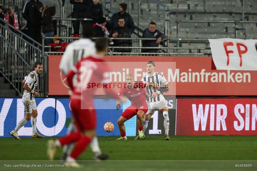 AKON Arena, Würzburg, 15.11.2024, sport, action, Fussball, BFV, 20. Spieltag, Regionalliga Bayern, SVW, FWK, SV Wacker Burghausen, FC Würzburger Kickers - Bild-ID: 2453859