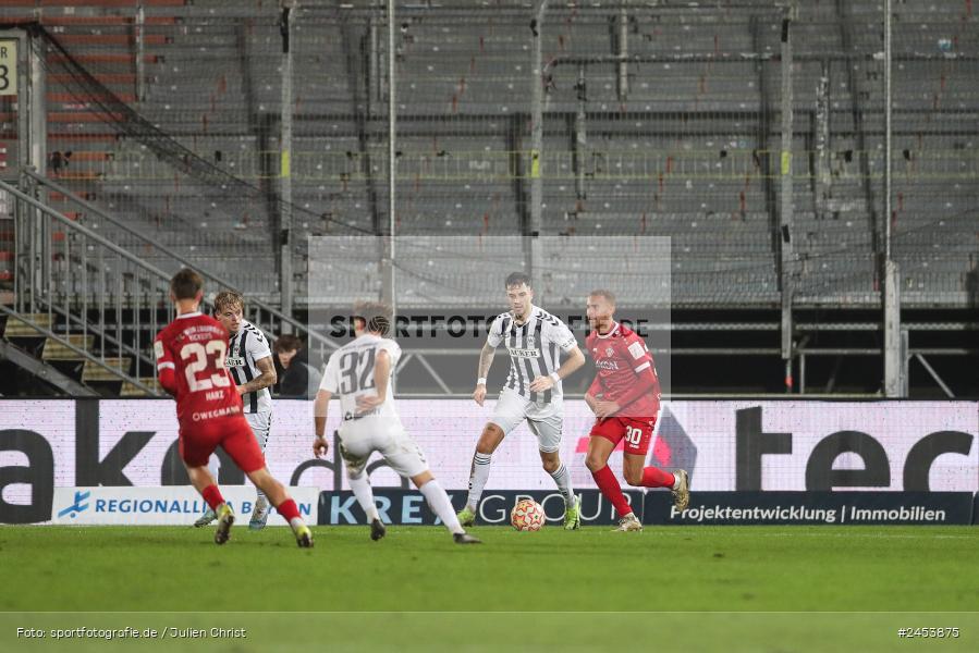 AKON Arena, Würzburg, 15.11.2024, sport, action, Fussball, BFV, 20. Spieltag, Regionalliga Bayern, SVW, FWK, SV Wacker Burghausen, FC Würzburger Kickers - Bild-ID: 2453875