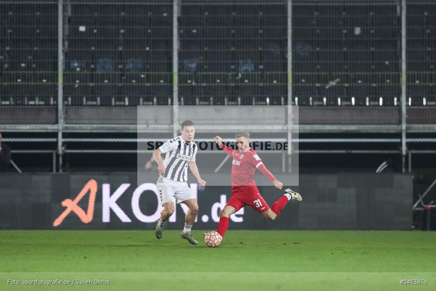 AKON Arena, Würzburg, 15.11.2024, sport, action, Fussball, BFV, 20. Spieltag, Regionalliga Bayern, SVW, FWK, SV Wacker Burghausen, FC Würzburger Kickers - Bild-ID: 2453876