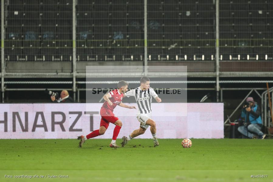 AKON Arena, Würzburg, 15.11.2024, sport, action, Fussball, BFV, 20. Spieltag, Regionalliga Bayern, SVW, FWK, SV Wacker Burghausen, FC Würzburger Kickers - Bild-ID: 2453877