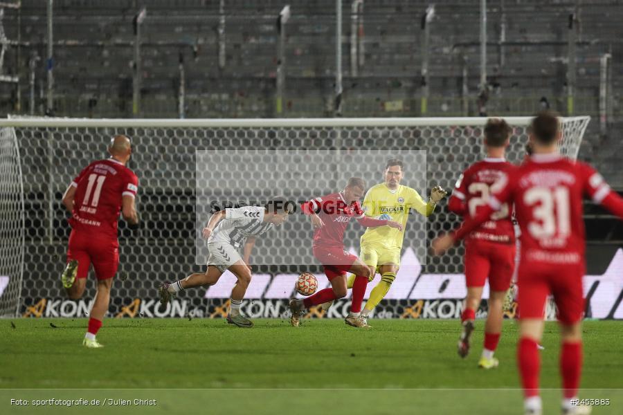 AKON Arena, Würzburg, 15.11.2024, sport, action, Fussball, BFV, 20. Spieltag, Regionalliga Bayern, SVW, FWK, SV Wacker Burghausen, FC Würzburger Kickers - Bild-ID: 2453883