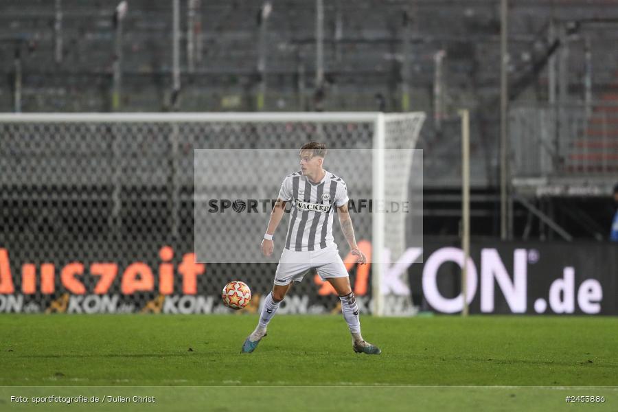 AKON Arena, Würzburg, 15.11.2024, sport, action, Fussball, BFV, 20. Spieltag, Regionalliga Bayern, SVW, FWK, SV Wacker Burghausen, FC Würzburger Kickers - Bild-ID: 2453886