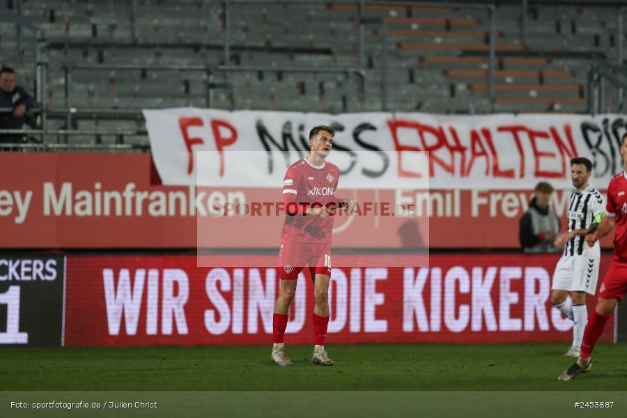AKON Arena, Würzburg, 15.11.2024, sport, action, Fussball, BFV, 20. Spieltag, Regionalliga Bayern, SVW, FWK, SV Wacker Burghausen, FC Würzburger Kickers - Bild-ID: 2453887