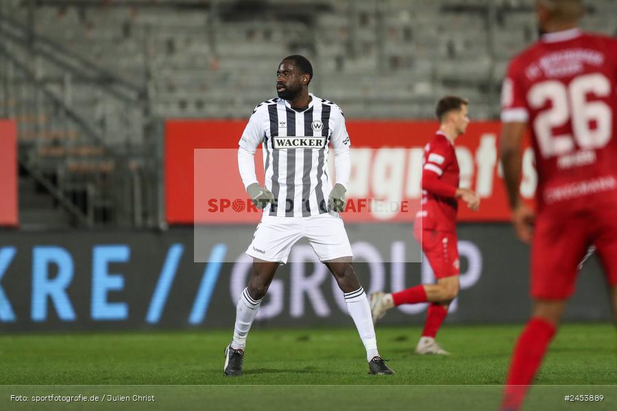 AKON Arena, Würzburg, 15.11.2024, sport, action, Fussball, BFV, 20. Spieltag, Regionalliga Bayern, SVW, FWK, SV Wacker Burghausen, FC Würzburger Kickers - Bild-ID: 2453889