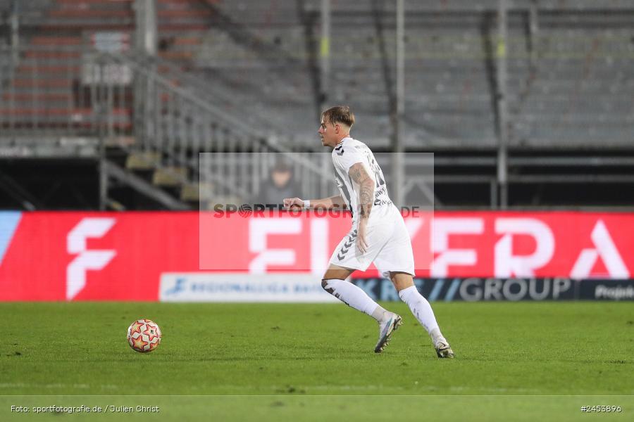 AKON Arena, Würzburg, 15.11.2024, sport, action, Fussball, BFV, 20. Spieltag, Regionalliga Bayern, SVW, FWK, SV Wacker Burghausen, FC Würzburger Kickers - Bild-ID: 2453896