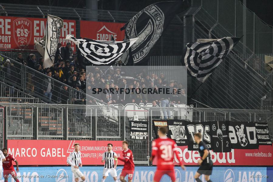 AKON Arena, Würzburg, 15.11.2024, sport, action, Fussball, BFV, 20. Spieltag, Regionalliga Bayern, SVW, FWK, SV Wacker Burghausen, FC Würzburger Kickers - Bild-ID: 2453908