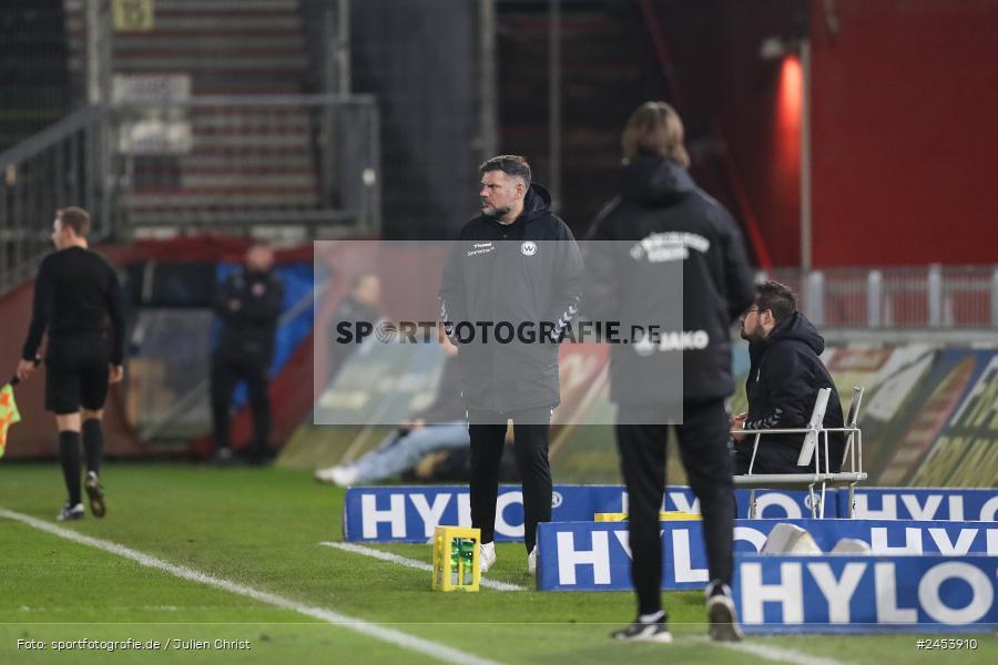 AKON Arena, Würzburg, 15.11.2024, sport, action, Fussball, BFV, 20. Spieltag, Regionalliga Bayern, SVW, FWK, SV Wacker Burghausen, FC Würzburger Kickers - Bild-ID: 2453910