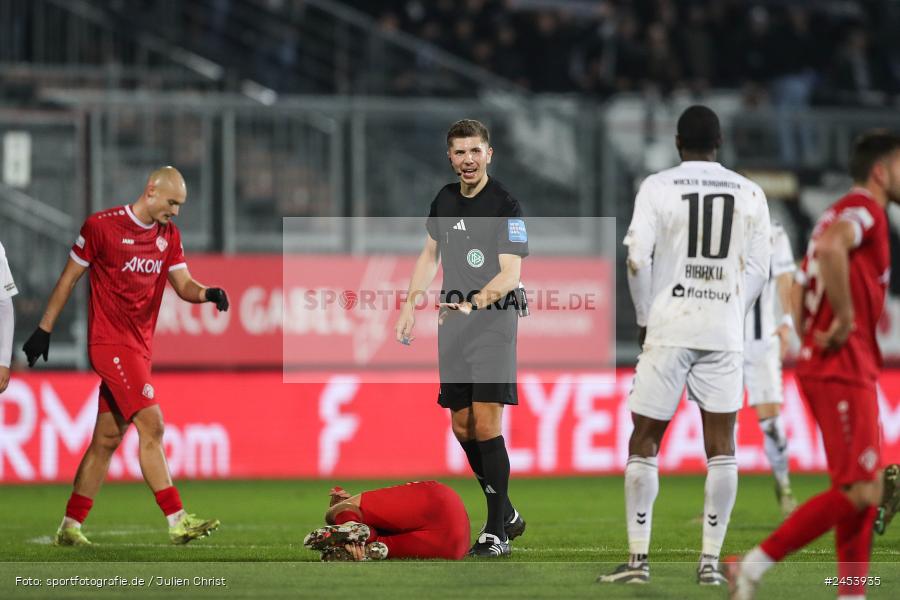 AKON Arena, Würzburg, 15.11.2024, sport, action, Fussball, BFV, 20. Spieltag, Regionalliga Bayern, SVW, FWK, SV Wacker Burghausen, FC Würzburger Kickers - Bild-ID: 2453935