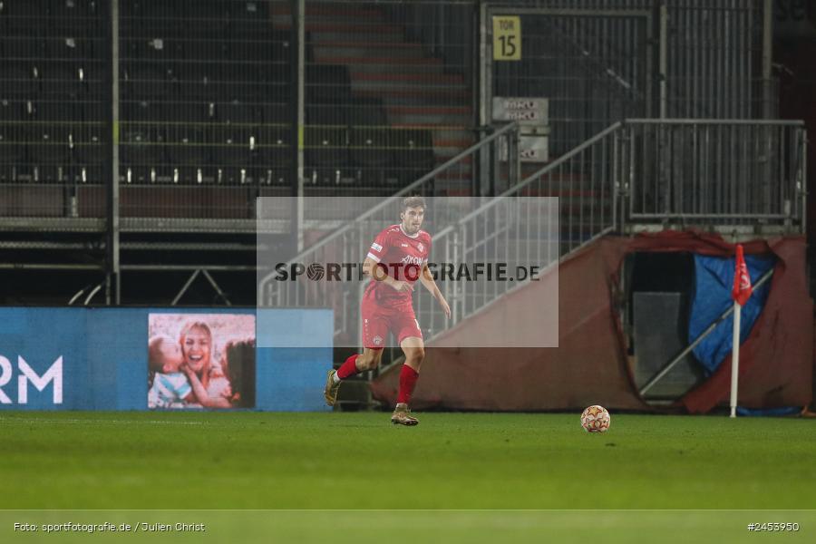 AKON Arena, Würzburg, 15.11.2024, sport, action, Fussball, BFV, 20. Spieltag, Regionalliga Bayern, SVW, FWK, SV Wacker Burghausen, FC Würzburger Kickers - Bild-ID: 2453950