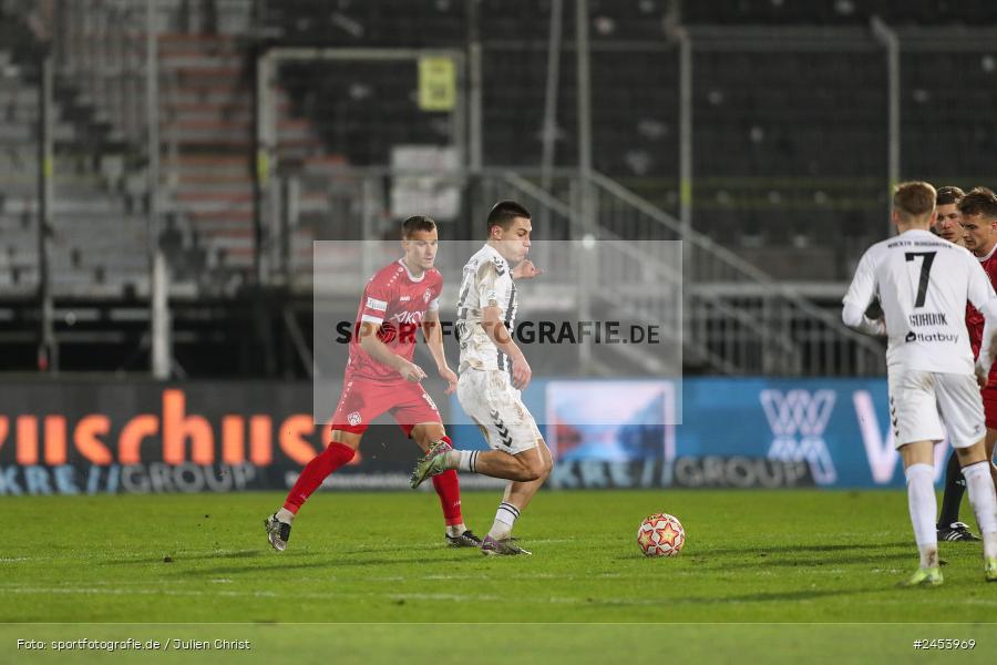 AKON Arena, Würzburg, 15.11.2024, sport, action, Fussball, BFV, 20. Spieltag, Regionalliga Bayern, SVW, FWK, SV Wacker Burghausen, FC Würzburger Kickers - Bild-ID: 2453969