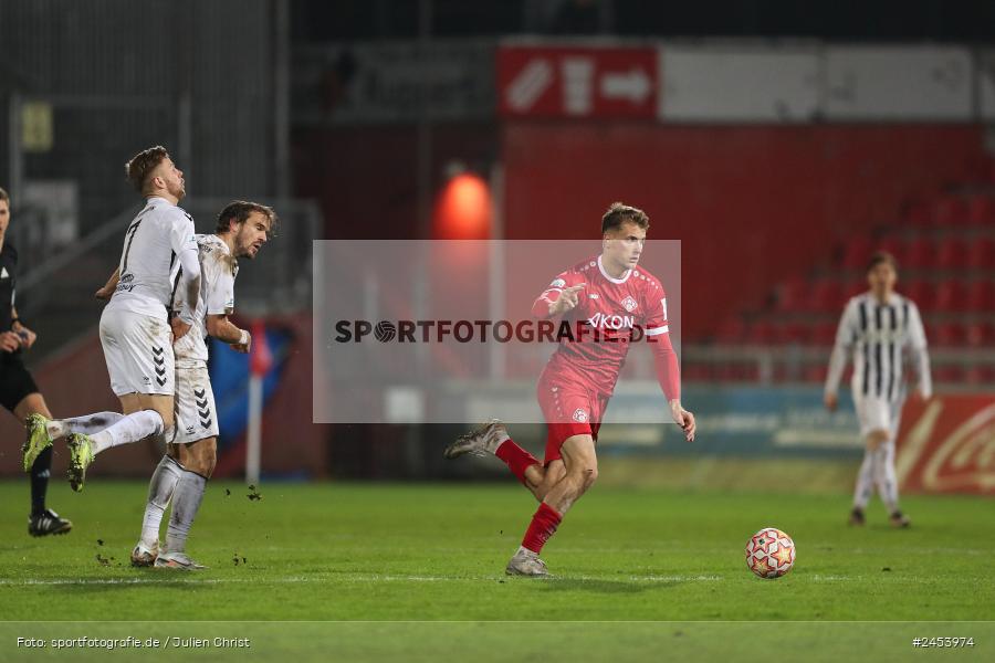 AKON Arena, Würzburg, 15.11.2024, sport, action, Fussball, BFV, 20. Spieltag, Regionalliga Bayern, SVW, FWK, SV Wacker Burghausen, FC Würzburger Kickers - Bild-ID: 2453974