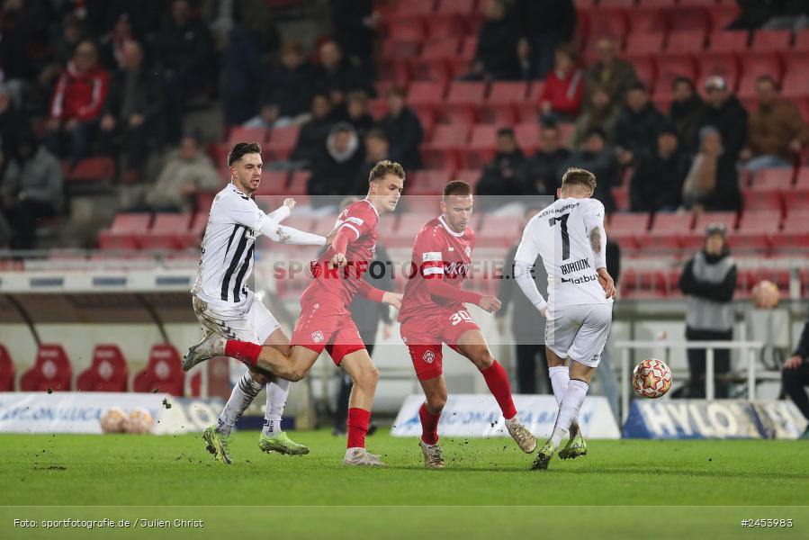 AKON Arena, Würzburg, 15.11.2024, sport, action, Fussball, BFV, 20. Spieltag, Regionalliga Bayern, SVW, FWK, SV Wacker Burghausen, FC Würzburger Kickers - Bild-ID: 2453983