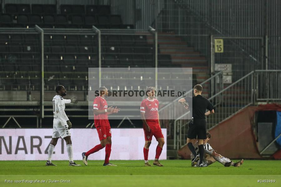 AKON Arena, Würzburg, 15.11.2024, sport, action, Fussball, BFV, 20. Spieltag, Regionalliga Bayern, SVW, FWK, SV Wacker Burghausen, FC Würzburger Kickers - Bild-ID: 2453989