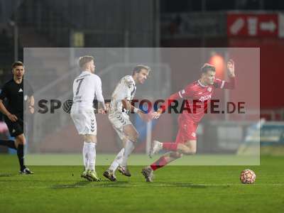 Fotos von FC Würzburger Kickers - SV Wacker Burghausen auf sportfotografie.de