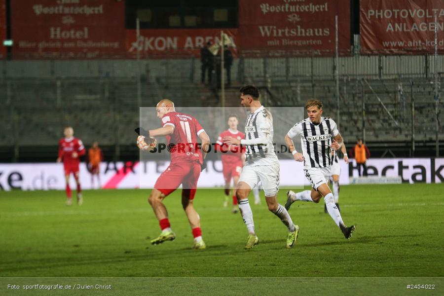 AKON Arena, Würzburg, 15.11.2024, sport, action, Fussball, BFV, 20. Spieltag, Regionalliga Bayern, SVW, FWK, SV Wacker Burghausen, FC Würzburger Kickers - Bild-ID: 2454022