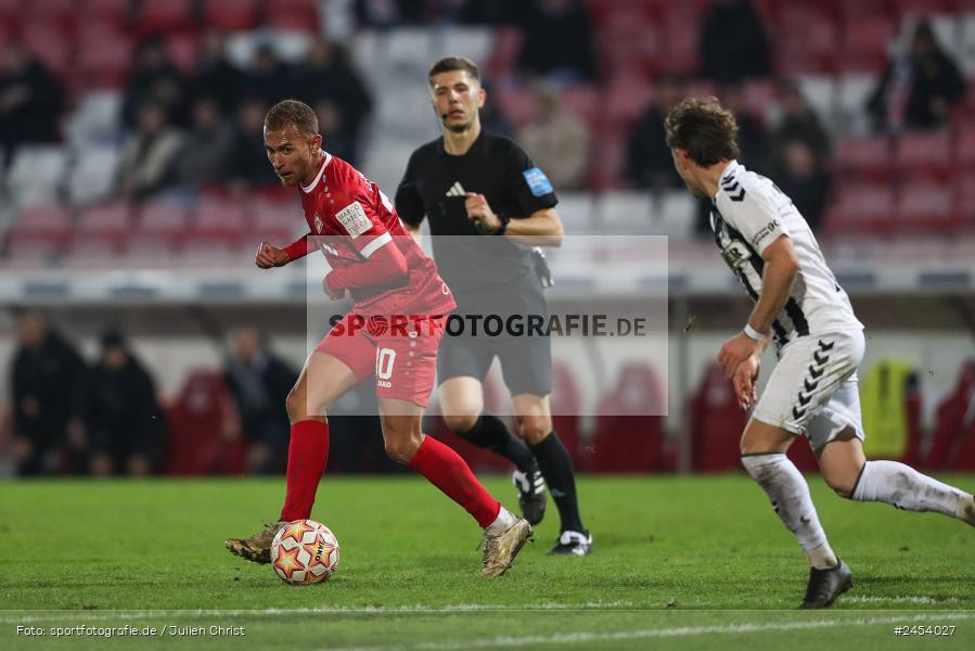 AKON Arena, Würzburg, 15.11.2024, sport, action, Fussball, BFV, 20. Spieltag, Regionalliga Bayern, SVW, FWK, SV Wacker Burghausen, FC Würzburger Kickers - Bild-ID: 2454027