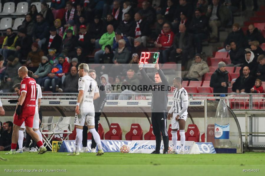 AKON Arena, Würzburg, 15.11.2024, sport, action, Fussball, BFV, 20. Spieltag, Regionalliga Bayern, SVW, FWK, SV Wacker Burghausen, FC Würzburger Kickers - Bild-ID: 2454037
