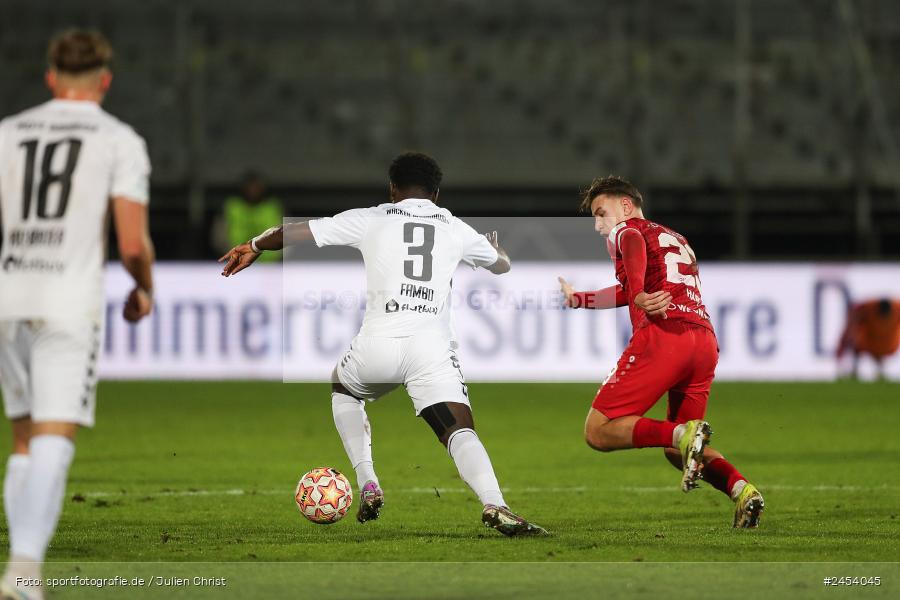 AKON Arena, Würzburg, 15.11.2024, sport, action, Fussball, BFV, 20. Spieltag, Regionalliga Bayern, SVW, FWK, SV Wacker Burghausen, FC Würzburger Kickers - Bild-ID: 2454045