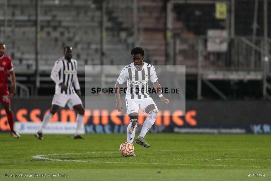 AKON Arena, Würzburg, 15.11.2024, sport, action, Fussball, BFV, 20. Spieltag, Regionalliga Bayern, SVW, FWK, SV Wacker Burghausen, FC Würzburger Kickers - Bild-ID: 2454064