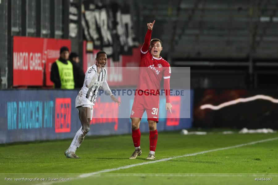 AKON Arena, Würzburg, 15.11.2024, sport, action, Fussball, BFV, 20. Spieltag, Regionalliga Bayern, SVW, FWK, SV Wacker Burghausen, FC Würzburger Kickers - Bild-ID: 2454097