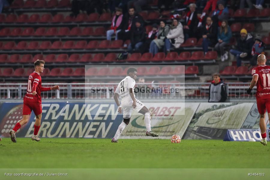 AKON Arena, Würzburg, 15.11.2024, sport, action, Fussball, BFV, 20. Spieltag, Regionalliga Bayern, SVW, FWK, SV Wacker Burghausen, FC Würzburger Kickers - Bild-ID: 2454102
