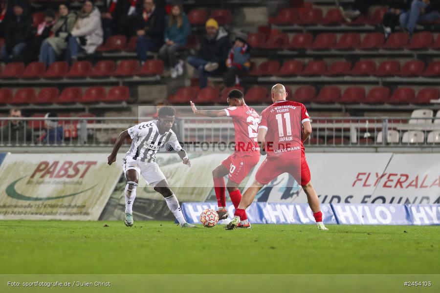 AKON Arena, Würzburg, 15.11.2024, sport, action, Fussball, BFV, 20. Spieltag, Regionalliga Bayern, SVW, FWK, SV Wacker Burghausen, FC Würzburger Kickers - Bild-ID: 2454103