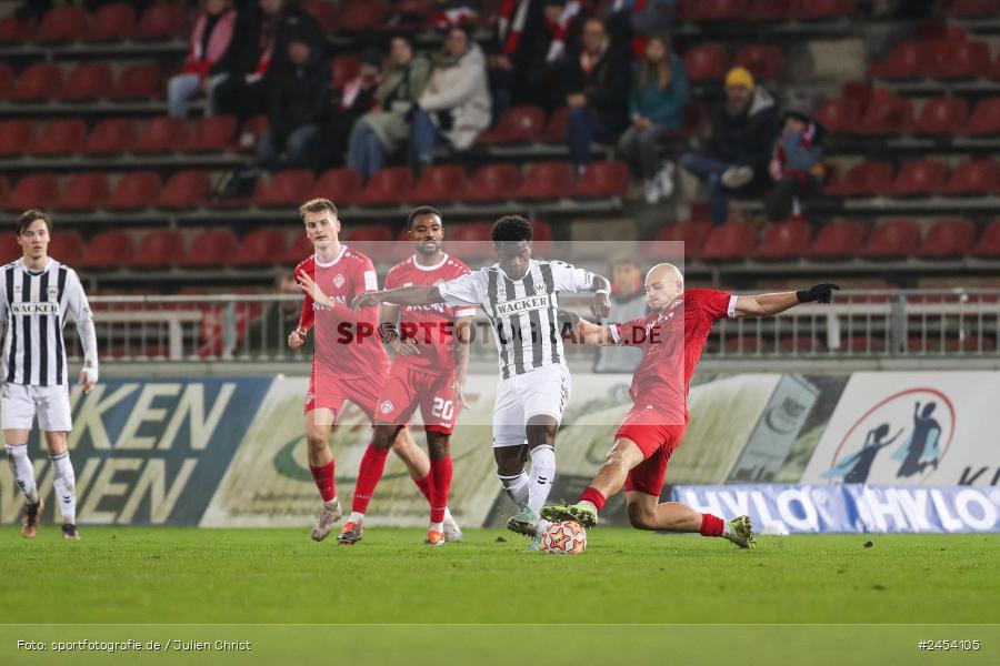 AKON Arena, Würzburg, 15.11.2024, sport, action, Fussball, BFV, 20. Spieltag, Regionalliga Bayern, SVW, FWK, SV Wacker Burghausen, FC Würzburger Kickers - Bild-ID: 2454105