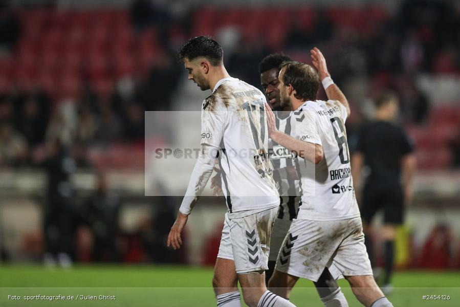 AKON Arena, Würzburg, 15.11.2024, sport, action, Fussball, BFV, 20. Spieltag, Regionalliga Bayern, SVW, FWK, SV Wacker Burghausen, FC Würzburger Kickers - Bild-ID: 2454126