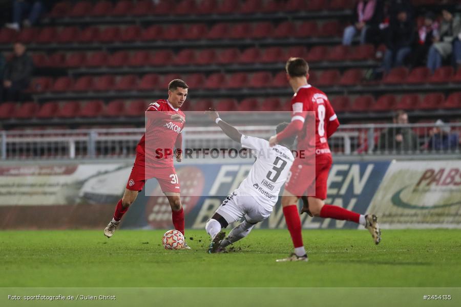 AKON Arena, Würzburg, 15.11.2024, sport, action, Fussball, BFV, 20. Spieltag, Regionalliga Bayern, SVW, FWK, SV Wacker Burghausen, FC Würzburger Kickers - Bild-ID: 2454135