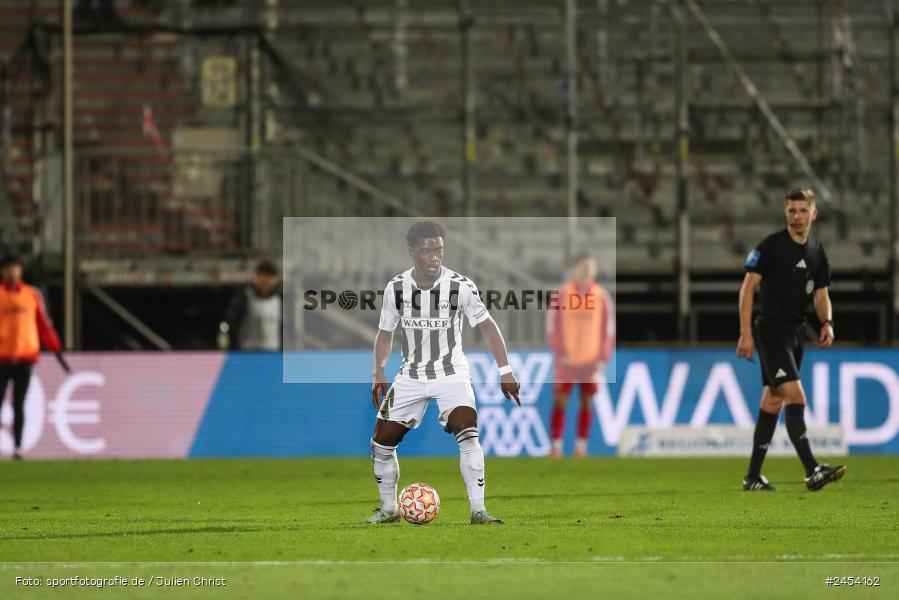 AKON Arena, Würzburg, 15.11.2024, sport, action, Fussball, BFV, 20. Spieltag, Regionalliga Bayern, SVW, FWK, SV Wacker Burghausen, FC Würzburger Kickers - Bild-ID: 2454162