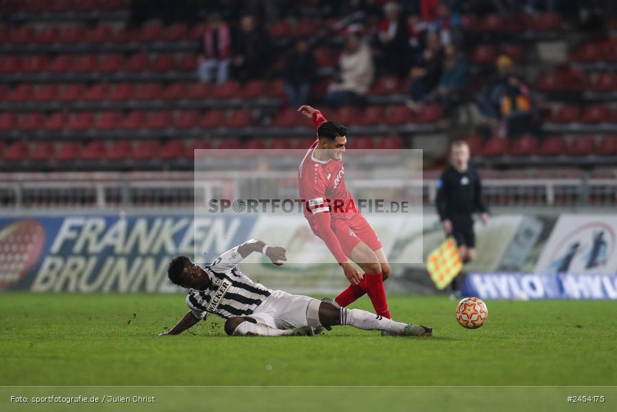 AKON Arena, Würzburg, 15.11.2024, sport, action, Fussball, BFV, 20. Spieltag, Regionalliga Bayern, SVW, FWK, SV Wacker Burghausen, FC Würzburger Kickers - Bild-ID: 2454175