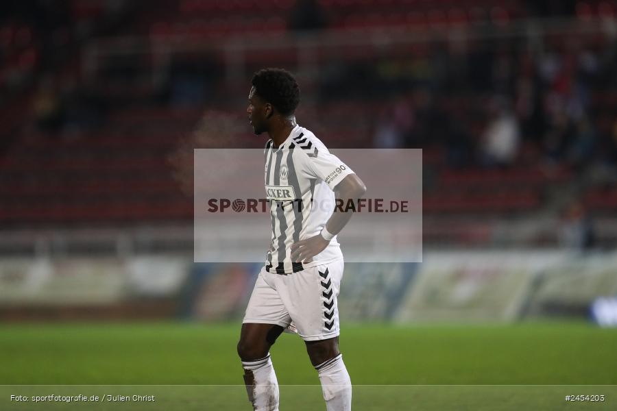 AKON Arena, Würzburg, 15.11.2024, sport, action, Fussball, BFV, 20. Spieltag, Regionalliga Bayern, SVW, FWK, SV Wacker Burghausen, FC Würzburger Kickers - Bild-ID: 2454203